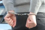 Bărbat din Baia Mare, trimis în judecată după ce și-a bătut concubina și a dus-o cu forța în Italia