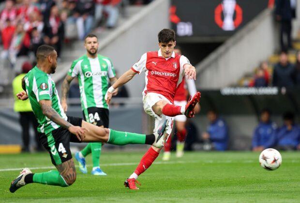 Manșa tur a „sferturilor” din Europa League debutează azi cu meciul dintre Braga și Betis
