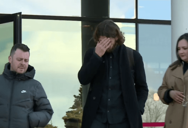 Fostul jucător al Barcelonei a venit să își ia rămas bun de la Mircea Lucescu și a izbucnit în lacrimi: ”În final vom înțelege!”