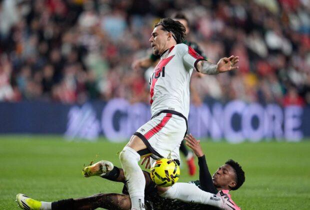 Derby-ul tricolorilor în sferturile Conference League! Rayo Vallecano