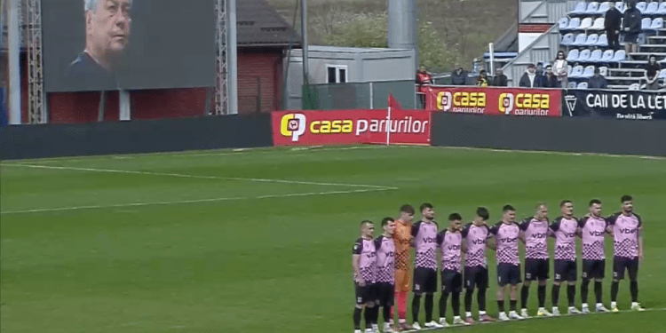 Gest superb la Voluntari! Jucătorii Corvinului Hunedoara, gest onorabil pentru Mircea Lucescu