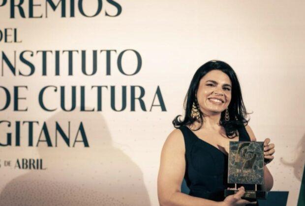 Alina Șerban, premiată la Madrid de Ziua Internațională a Romilor pentru performanțele din „Gipsy Queen”
