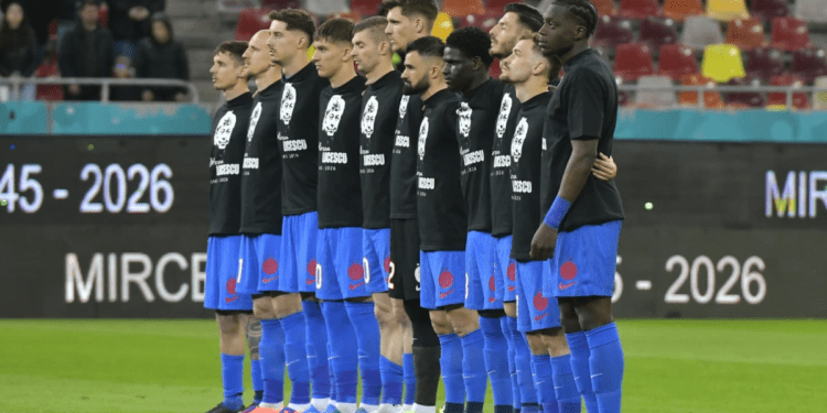 Mesajul suporterilor celor de la FCSB pentru Mircea Lucescu » Au uitat de rivalitățile din trecut