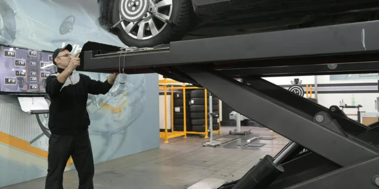 Cum „fentează” unii şoferi inspecţiile tehnice ale autoturismelor. Avertismentul unui expert: Riscuri majore
