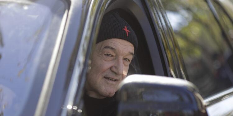Gigi Becali, după ce a fost lăsat din nou fără permis pentru viteză: „Nu era nimeni pe stradă”. Cu cât conducea pe Şoseaua Pipera în noaptea de Înviere