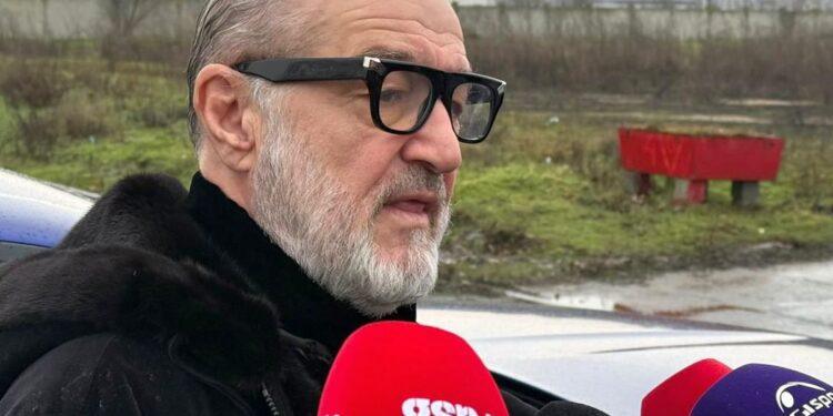 Gigi Becali l-ar fi dat afară imediat după Farul