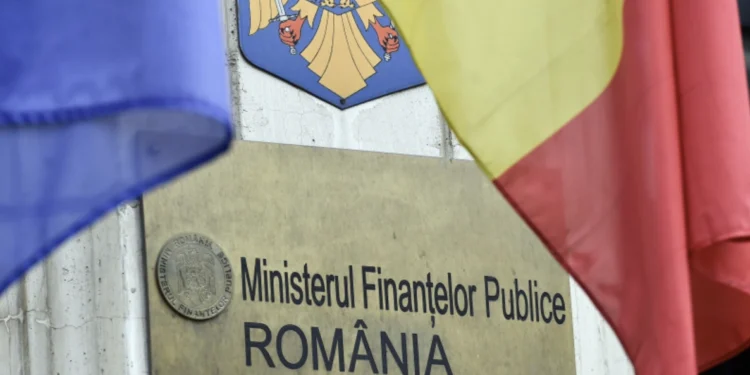 Finance Ministry draws over 1.9 billion lei through Fidelis government bonds in April