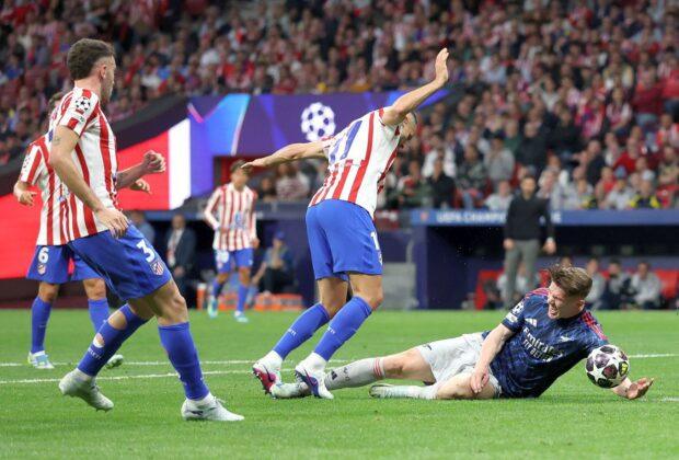 Penalty controversat în Atletico