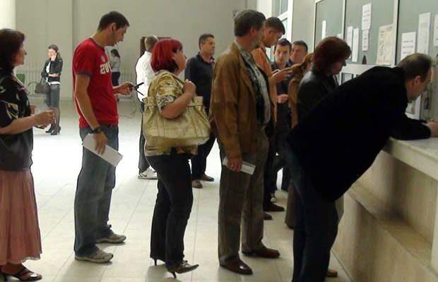 ANAF introduce autentificarea în doi pași: buletin și adeverință că ai buletin