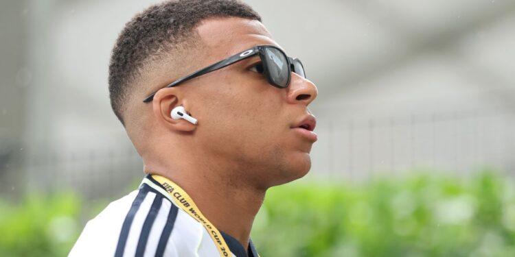 Surpriză uriașă: vor să-l transfere pe Kylian Mbappe!