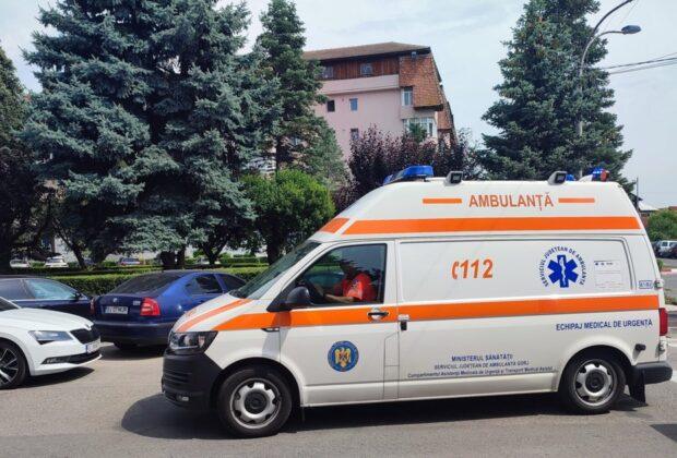 Moarte suspectă în Buzău. O femeie de 55 de ani, descoperită într-o baltă de sânge, în propriul apartament
