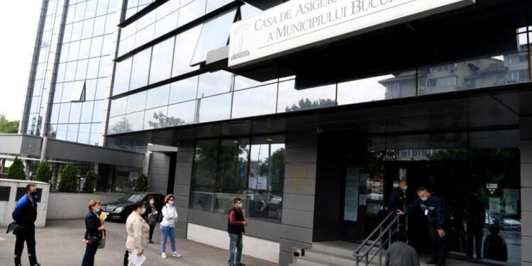 Pacienții cu cancer, diabet, boli grave, loviți din nou de CNAS. Nu e greșeală, e strategie