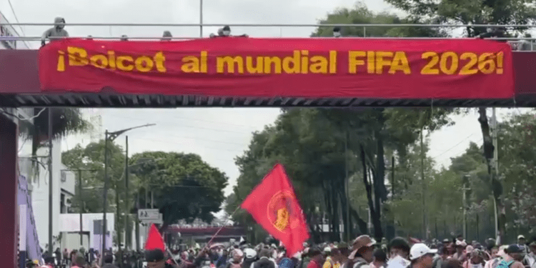 Haos uriaș înaintea startului Cupei Mondiale! Mii de protestatari au blocat drumul spre stadionul meciului de deschidere