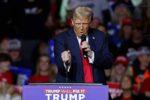 Trump scrie istorie! Buget de milioane pentru primul porno filmat în Casa Albă