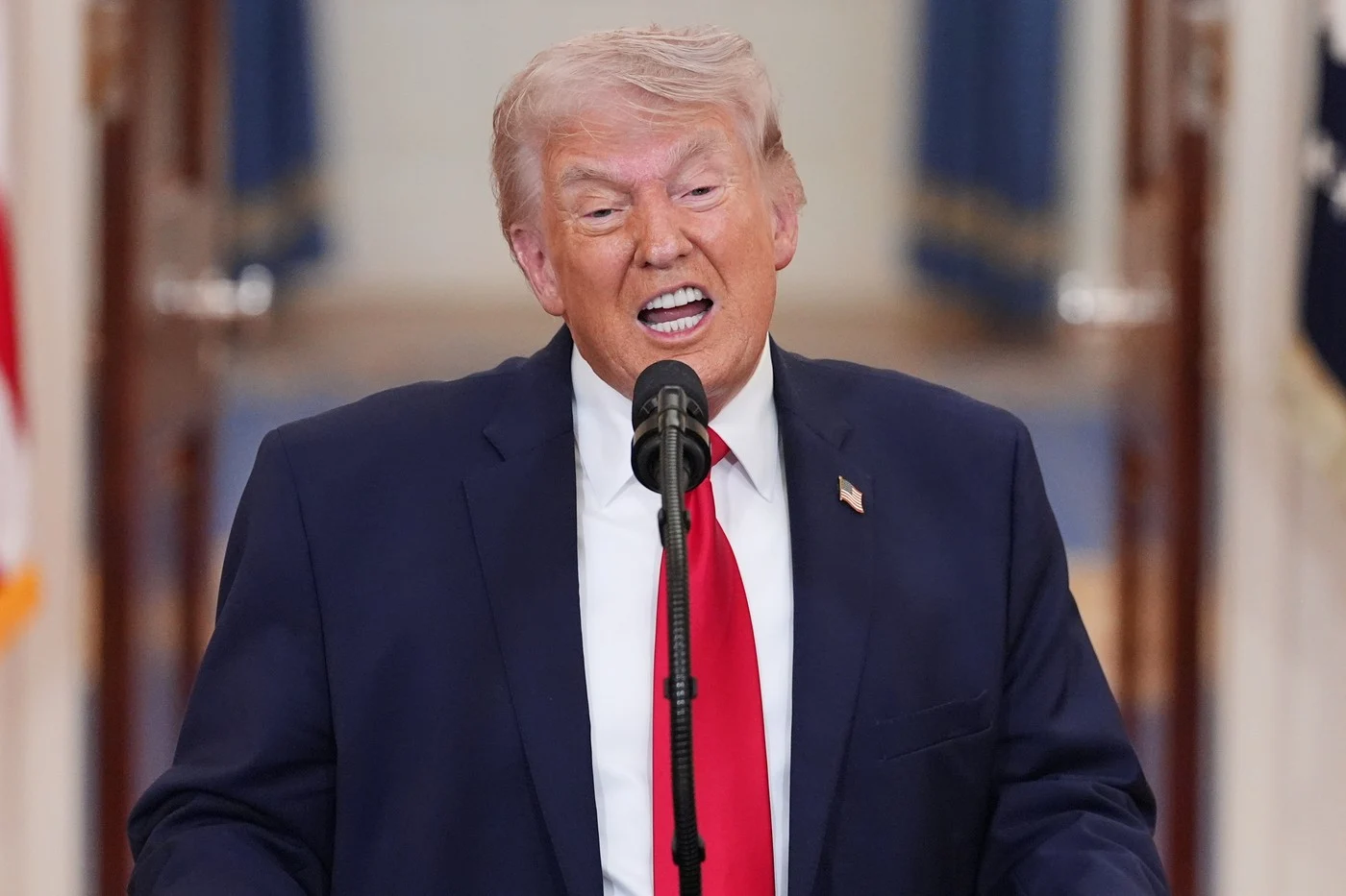 Trump sfidează &icirc;ngrijorările americanilor. FOTO Profimedia
